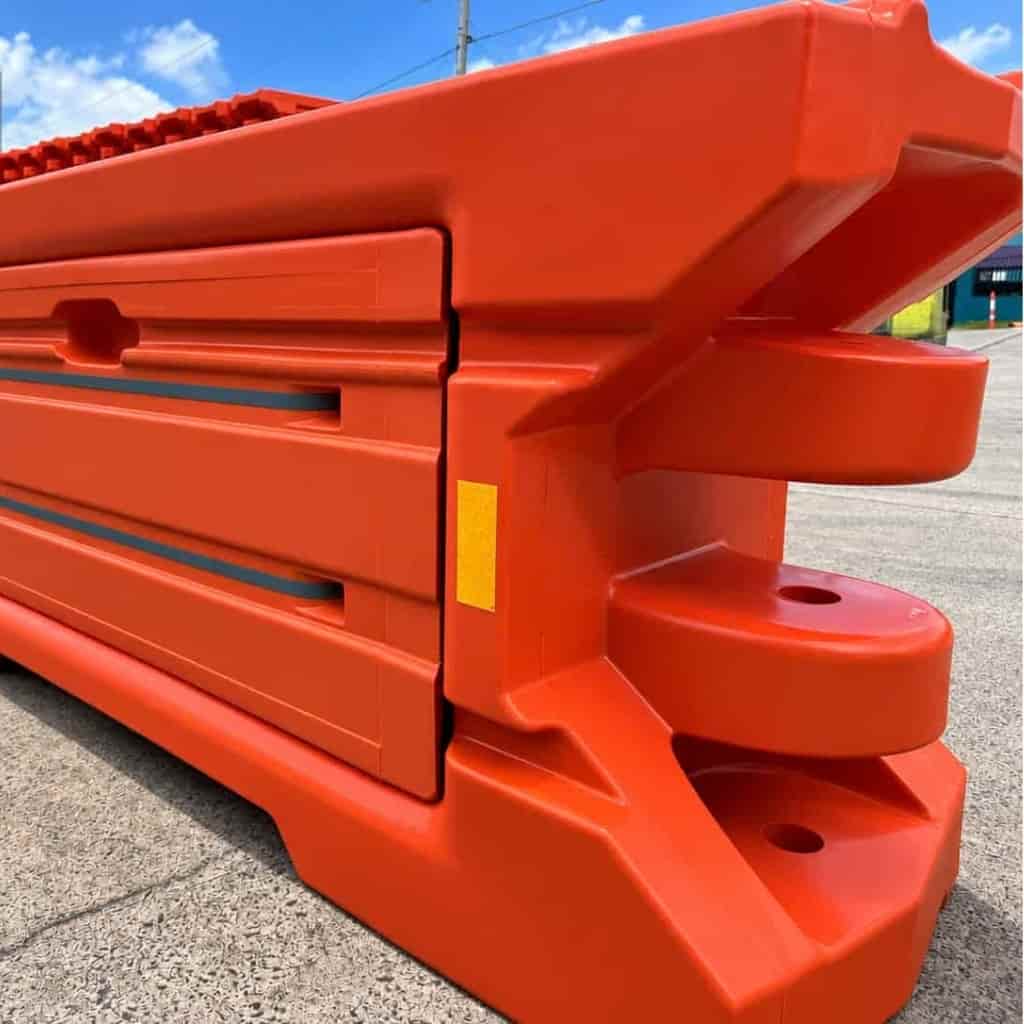 Barrier systems images (12) (1) SHIELD I™ Redirective Protection Barrier - Image 1